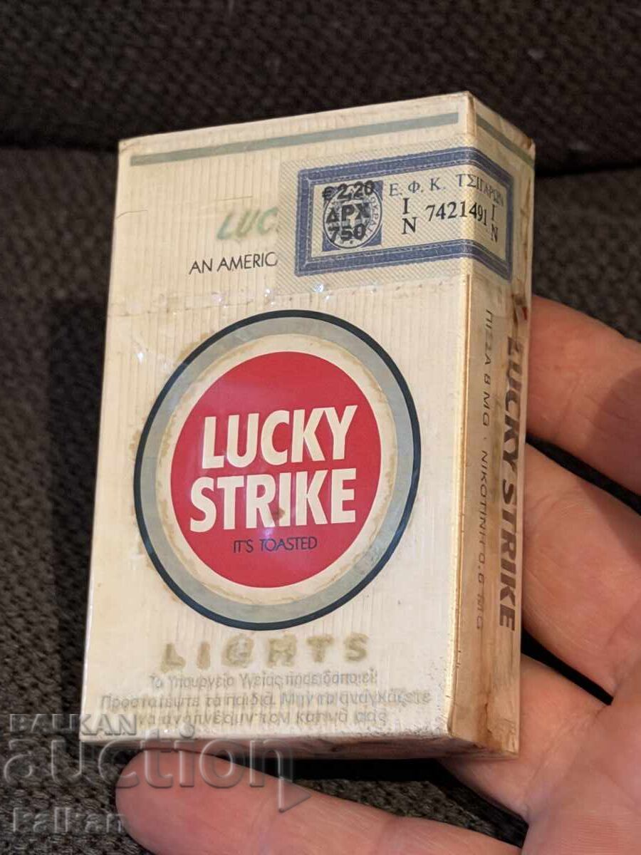 Delivery of Vintage LUCKY STRIKE Lights cigarettes new, sealed