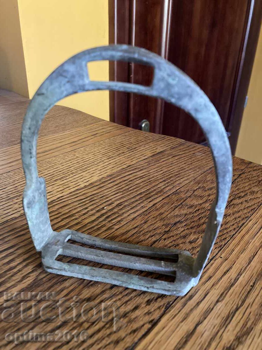 Scăriță bronz