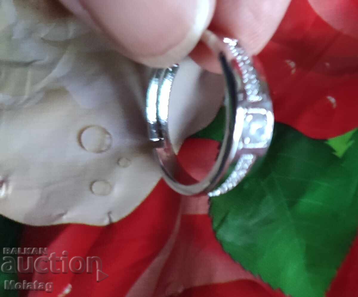 Licitație Inele de logodnă mici, pentru degete fine