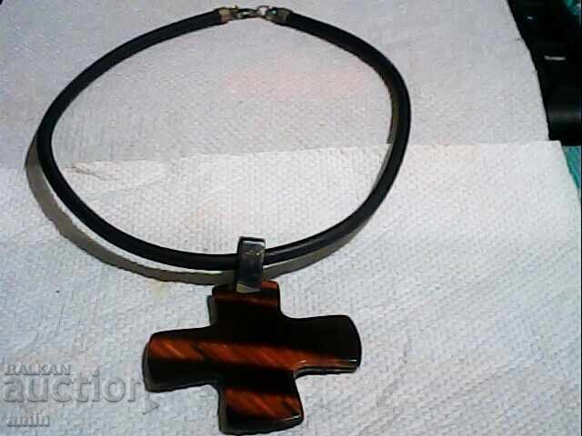 colier vechi cu cruce