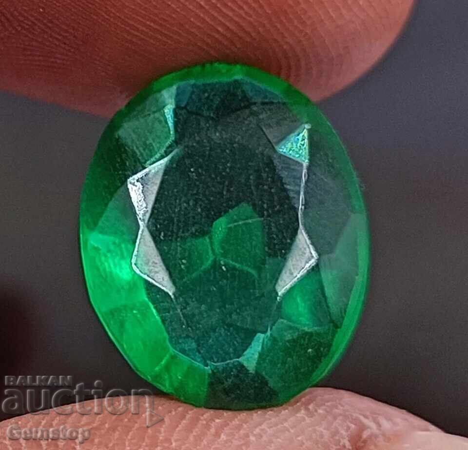 PREȚ DE START! 6.65 ct. smarald natural oval, certificat IGL, de la 1 leu!
