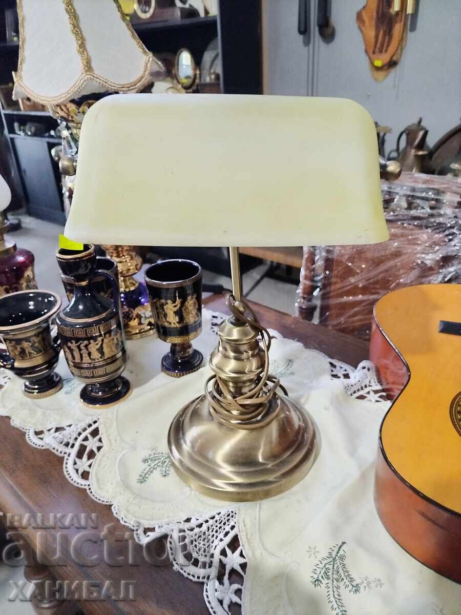 Licitație LAMPĂ DE BIROU FOARTE FRUMOASĂ ȘI PRACTICĂ