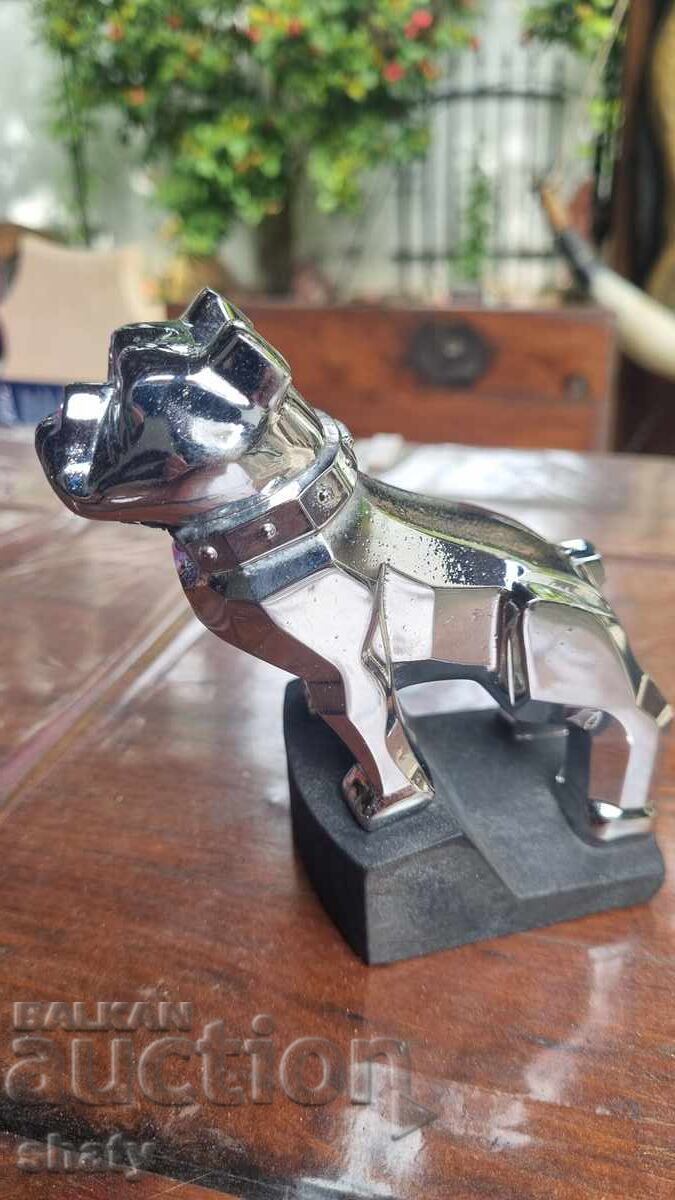 Emblemă originală pentru camion MACK cu preț € 95.00 | 185.80 BGN