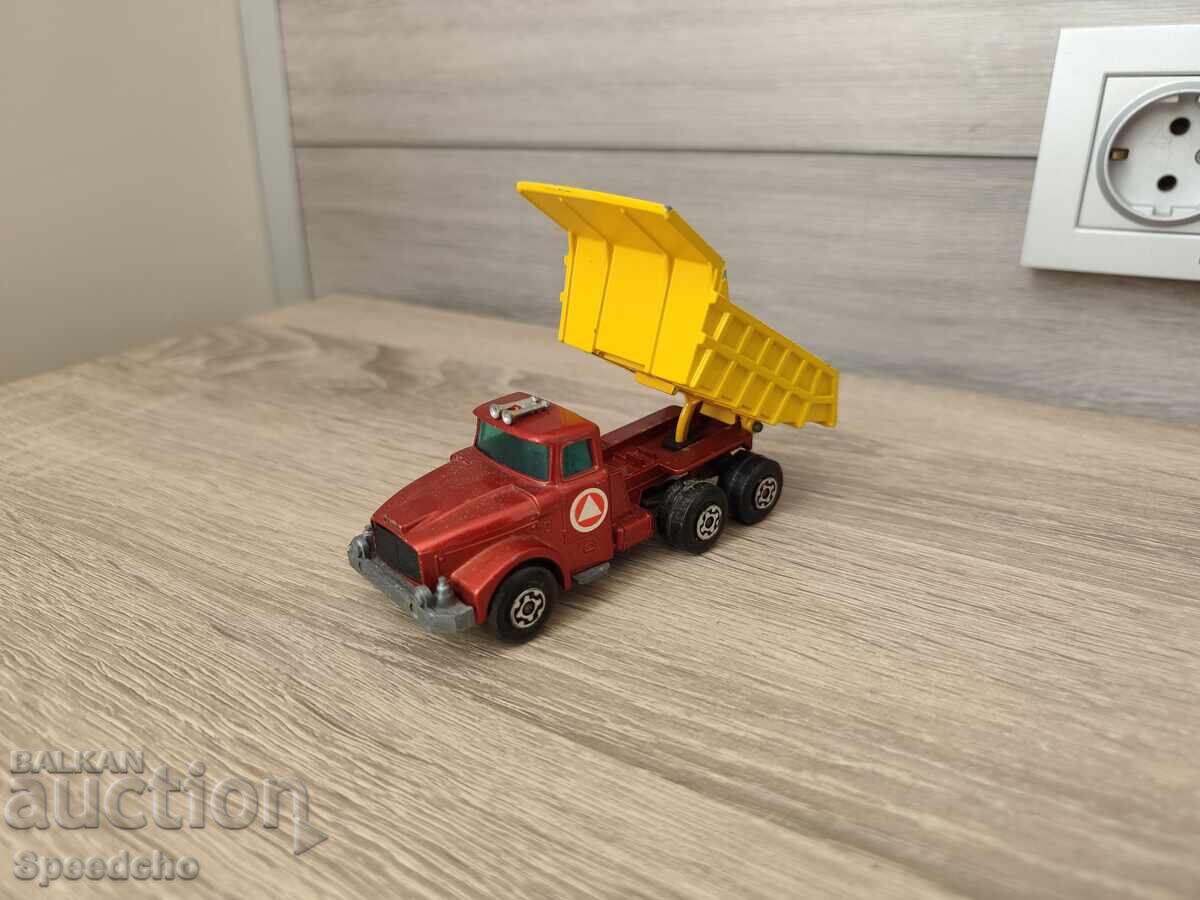 Английски Мачбокс гражданска защита Matchbox с цена € 9.31 | 18.21 лв.