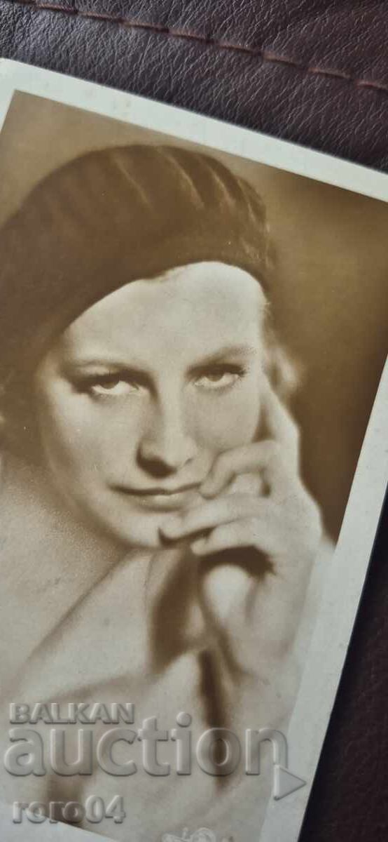 Licitație GRETA GARBO