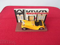 Mașinuță Matchbox Y1
