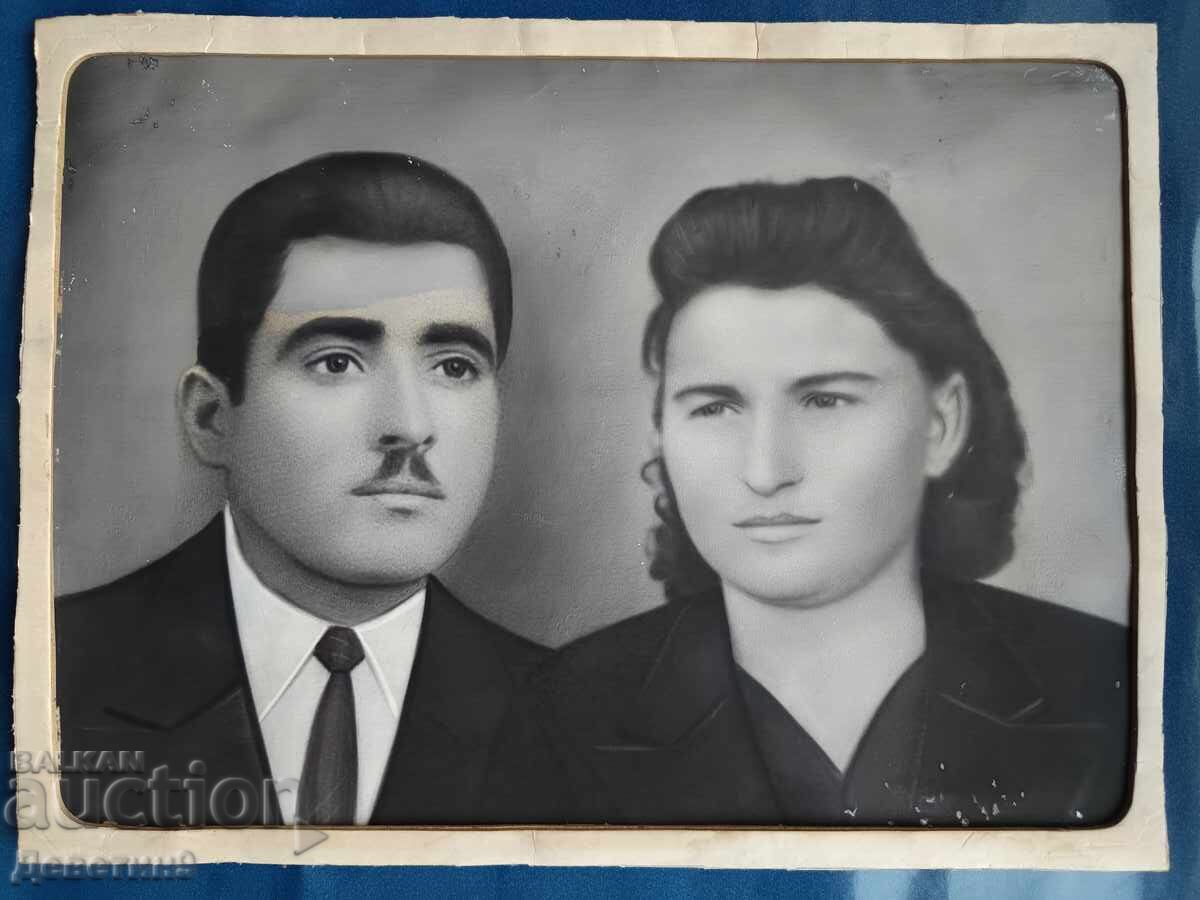 Αγροτικό γαμήλιο πορτρέτο με πασπαρτού (ρετούς)