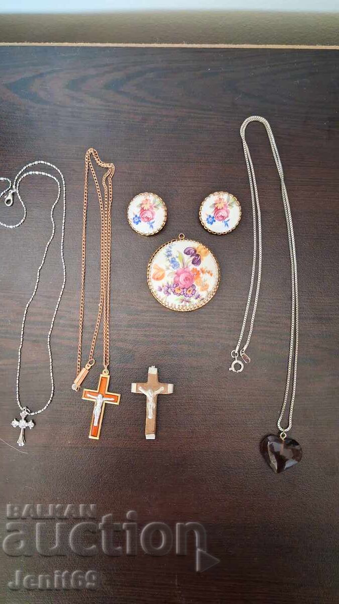 Cercei, brățări cu preț € 15.00 | 29.34 BGN