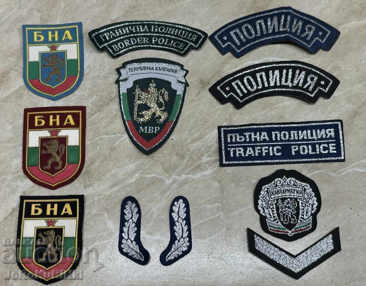 Παρτίδα εμβλήματα και σήματα—12 τεμάχια