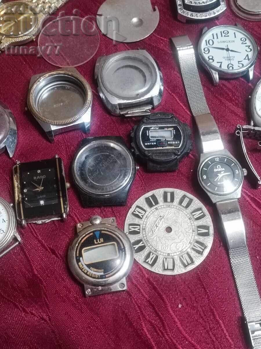 Lot ceasuri și altele cu preț € 10.00 | 19.56 BGN