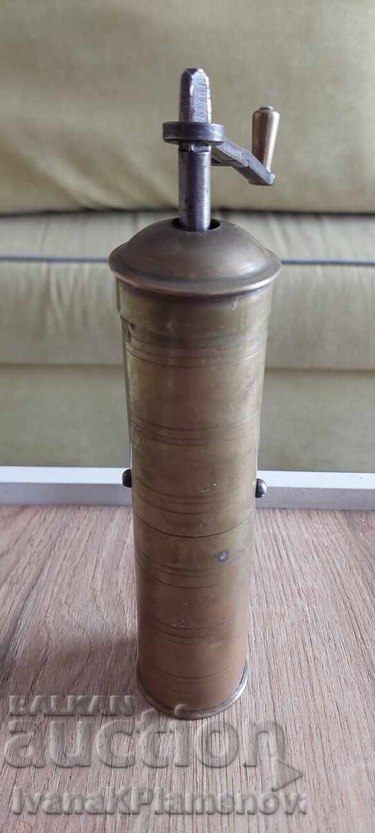 Bronze retro mill for connoisseurs