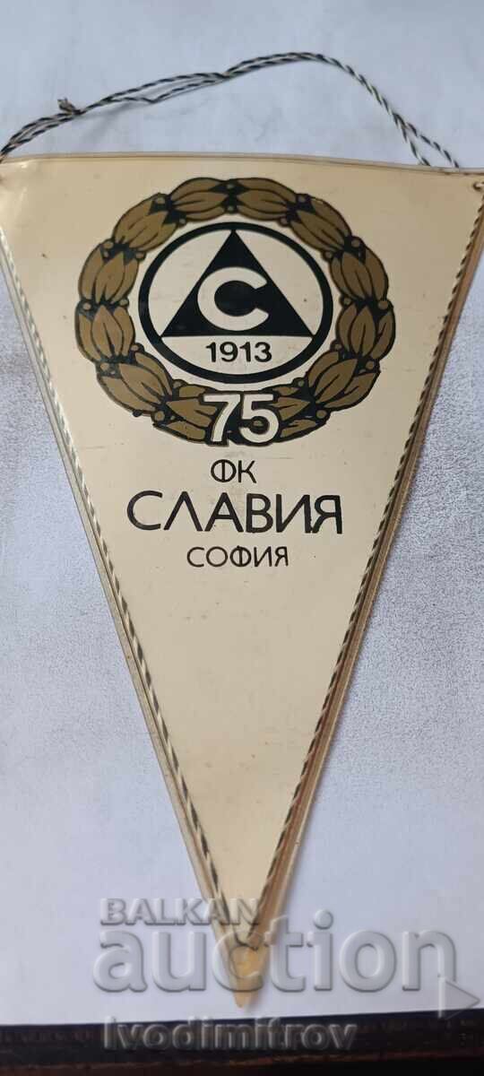 Steluță 75 ani FC Slavia Sofia 1911 cu preț € 3.64 | 7.12 BGN