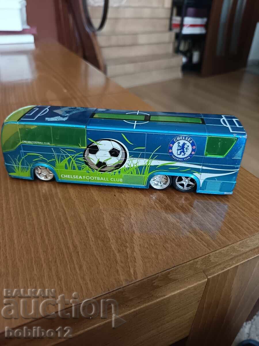 Delivery of CHELSEA FOOTBALL CLUB MAISTO 19cm model