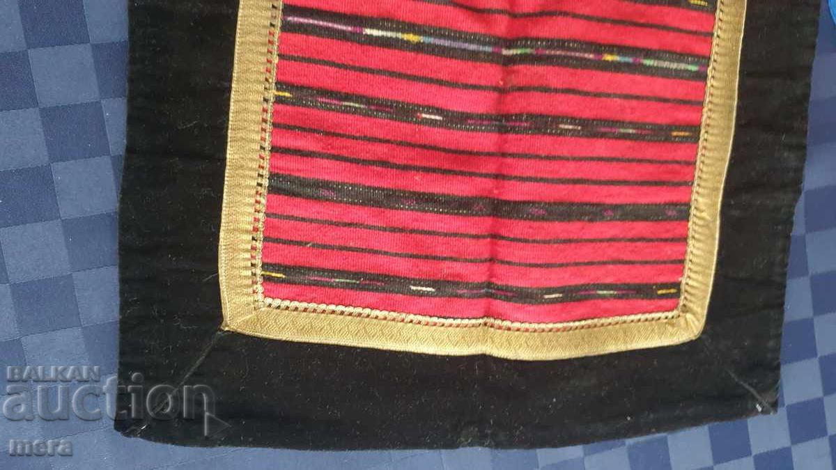 Αυθεντική ποδιά από παραδοσιακή φορεσιά με τιμή € 85.00 | 166.25 BGN