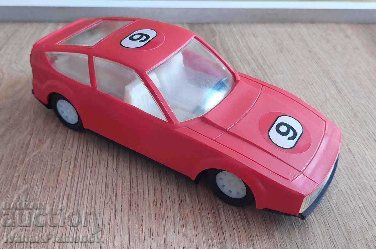 Mașinuță Bulgaria retro pentru colecționari cu preț € 18.00 | 35.21 BGN Mașinuță Bulgaria retro pentru colecționari cu preț € 18.00 | 35.21 BGN