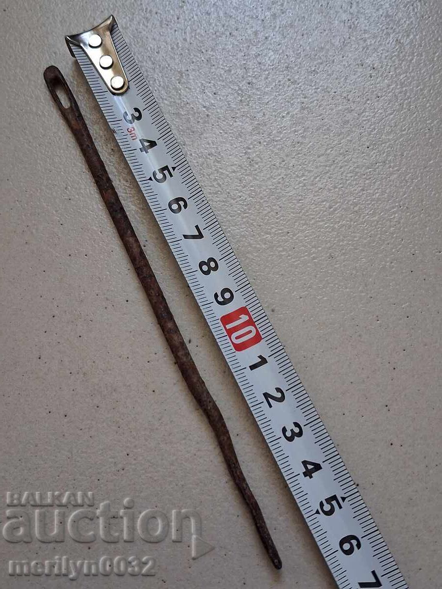 300-godishna igla za shiene na kozhi i mrezhi ot kovano zhelyazo με τιμή € 36.87 | 72.11 BGN 300-godishna igla za shiene na kozhi i mrezhi ot kovano zhelyazo με τιμή € 36.87 | 72.11 BGN