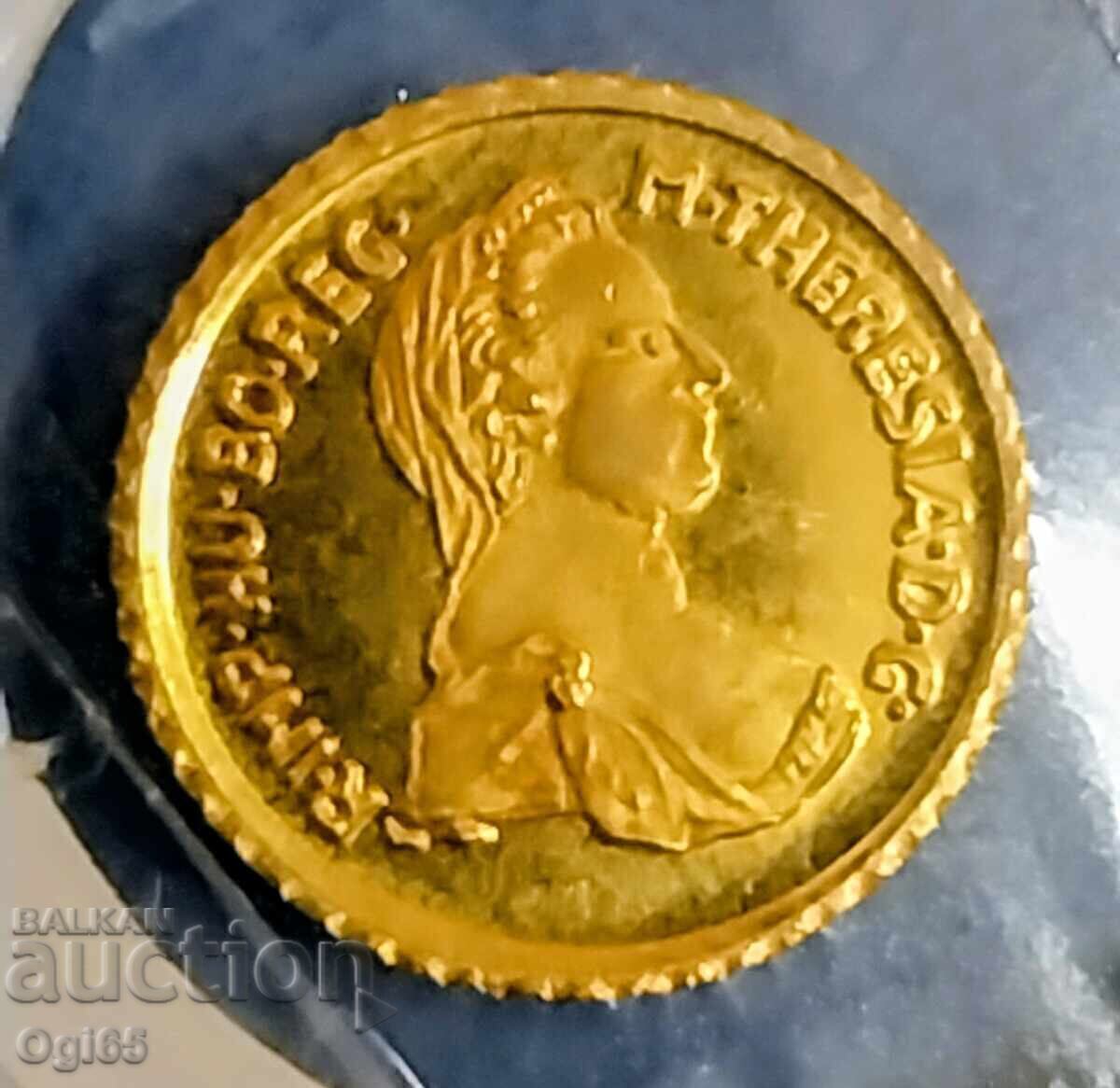 M. Tereza. Gold commemorative mini coin reproduction M. Tereza. Gold commemorative mini coin reproduction