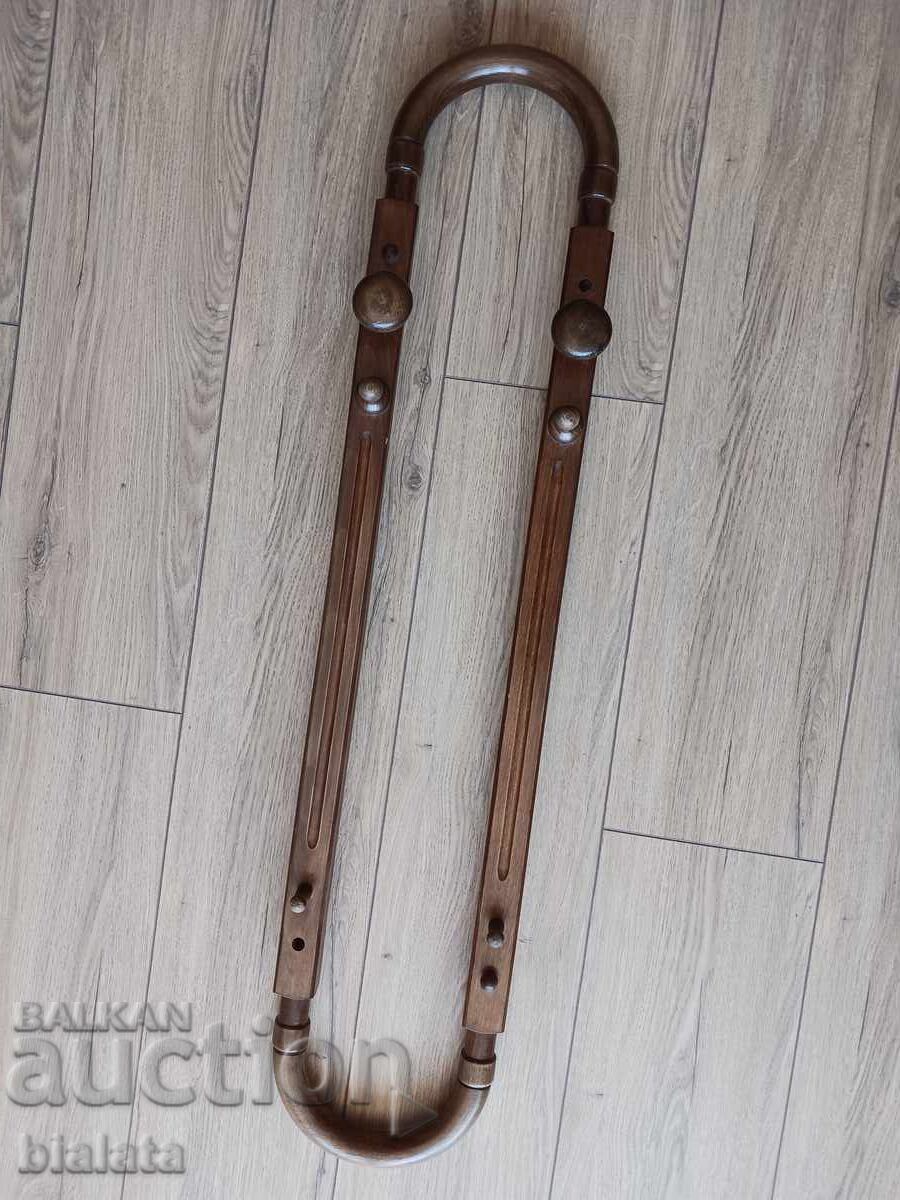 Ξύλινη κρεμάστρα - ρετρό με τιμή € 20.00 | 39.12 BGN Ξύλινη κρεμάστρα - ρετρό με τιμή € 20.00 | 39.12 BGN