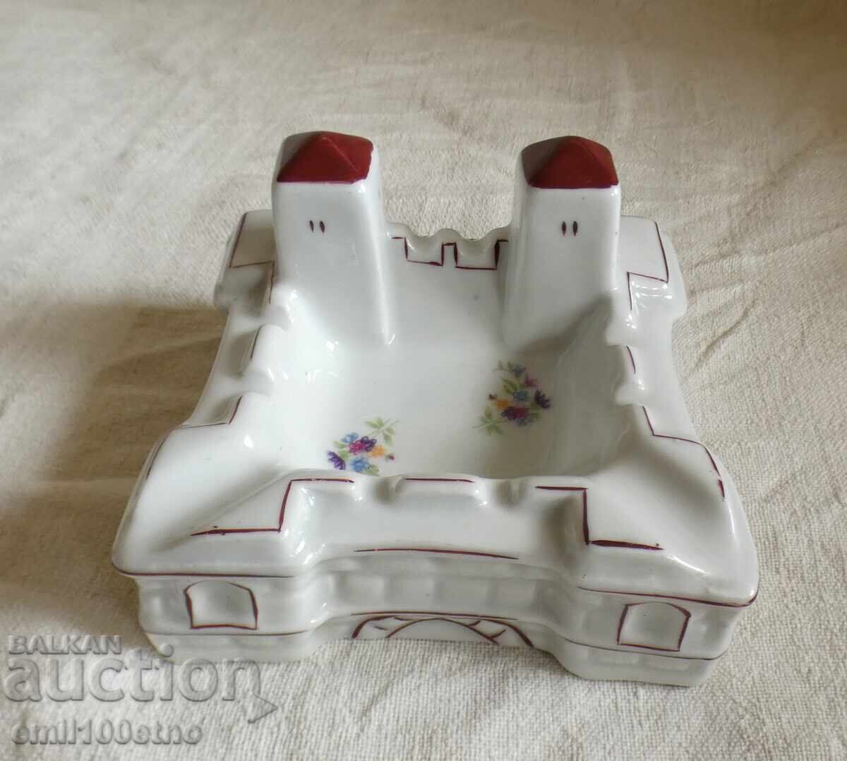 Auction  Baba Vida ashtray old Bulgarian porcelain Stalin Vidin