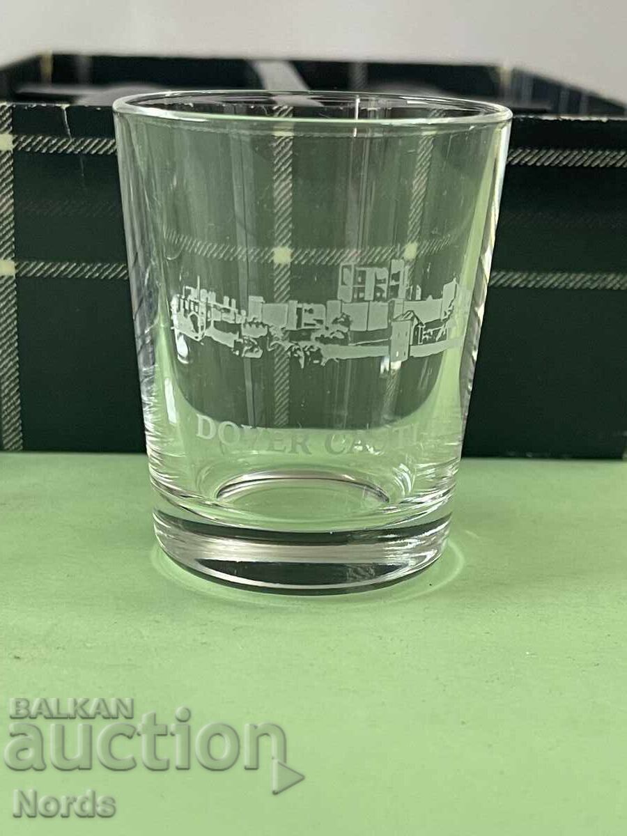 Auction  Lot of cups in a box