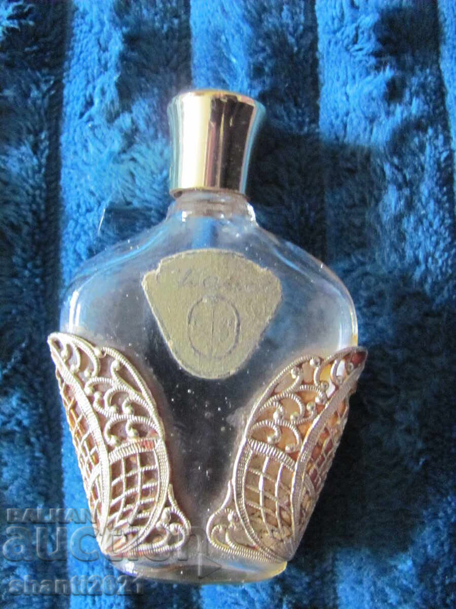 Frumoasă sticluță veche de parfum, montură metalică