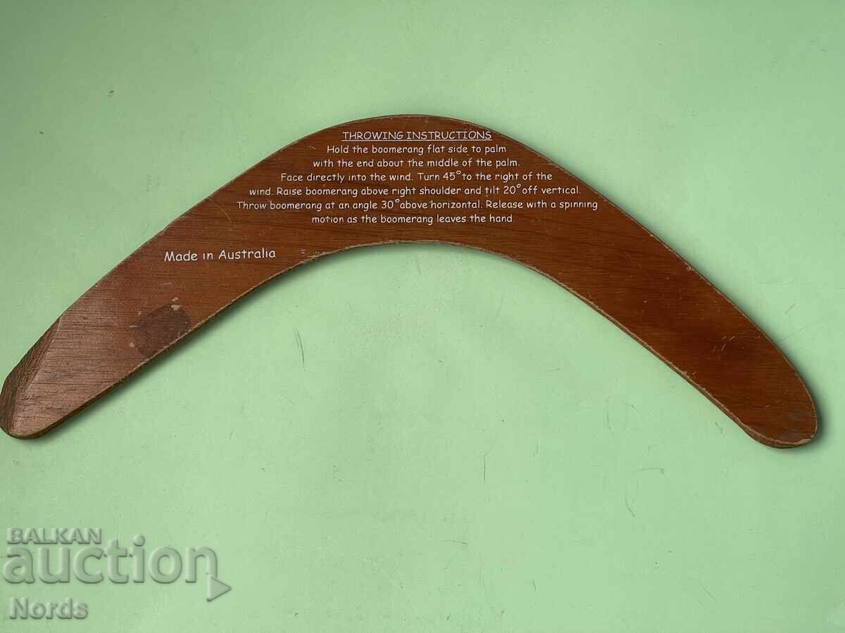 Auction  Australian wooden boomerang