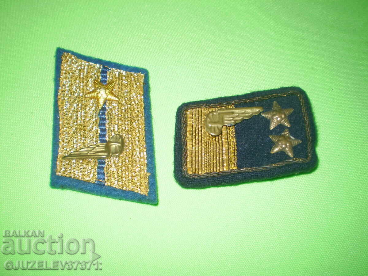 Auction  Military bullion collar tabs gold bullion two different insignia for uniform