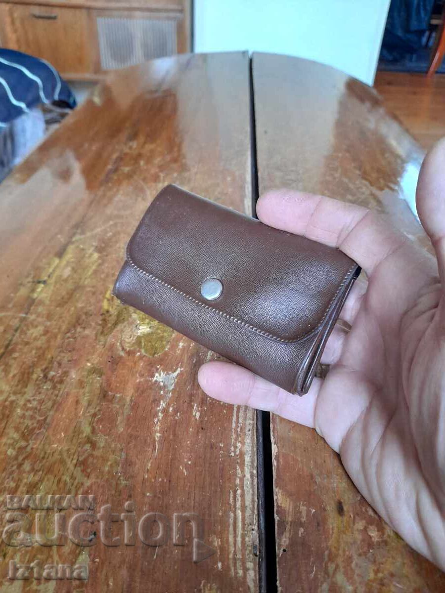 Portofel vechi de damă cu preț € 16.00 | 31.29 BGN