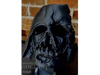 Star Wars. Casca topită a lui Darth Vader de pe rugul funerar
