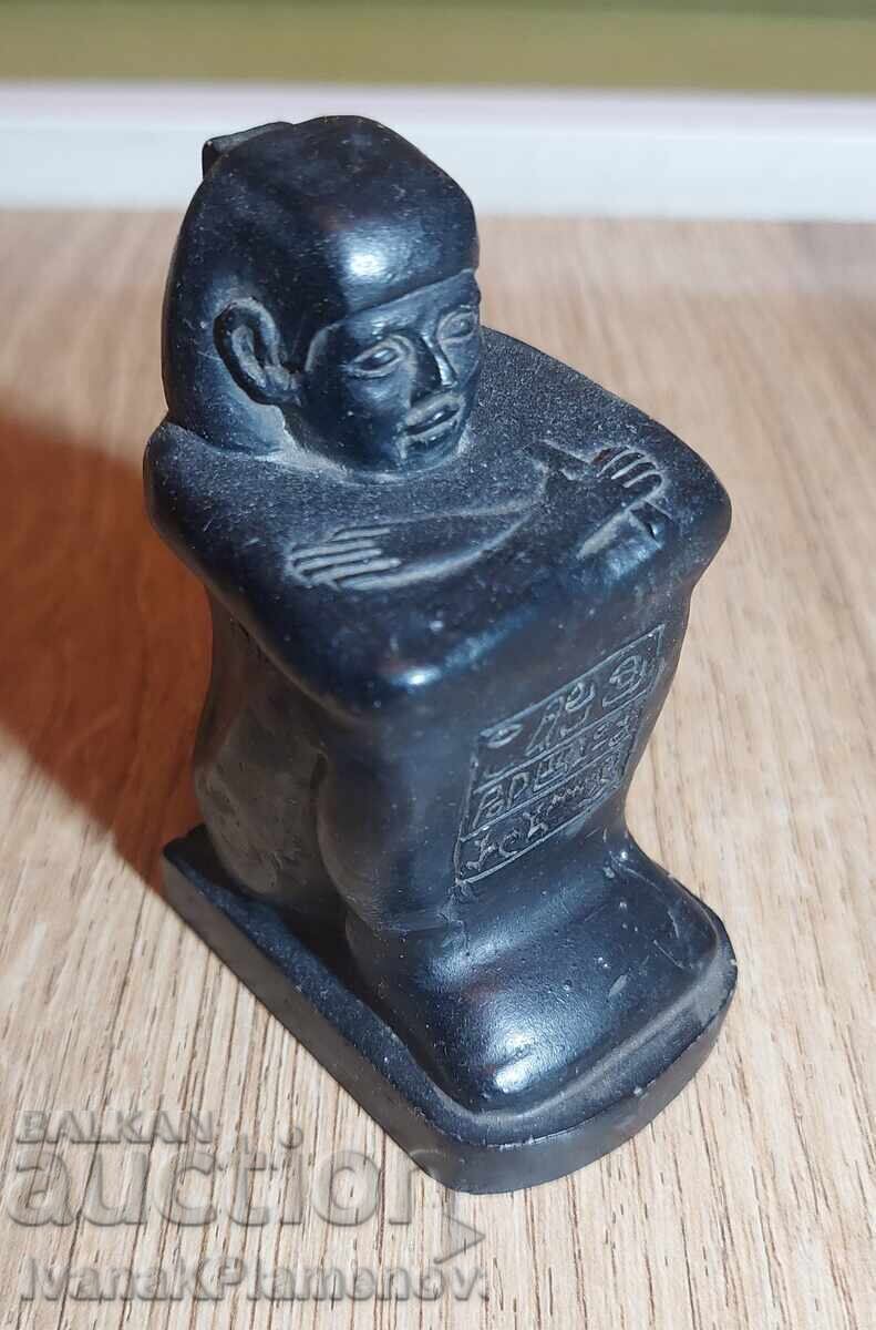 Delivery of Egyptian Figurine for Connoisseurs