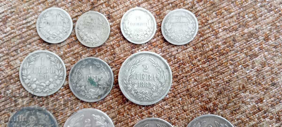 Auction  Collection of 19 silver royal coins