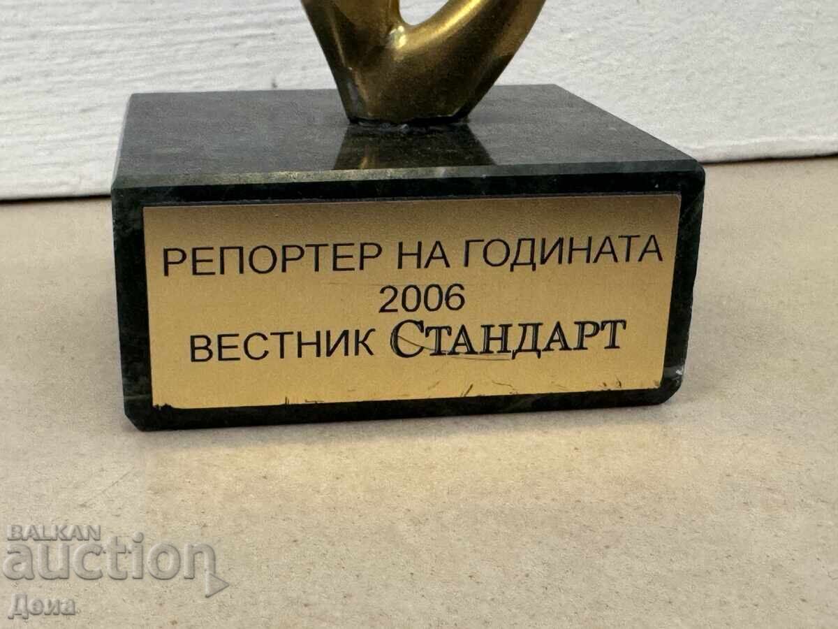 Delivery of Bondikov-bronze sculpture 2006