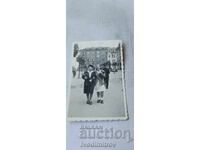 Fotografie Sofia Două femei în piața Slaveikov