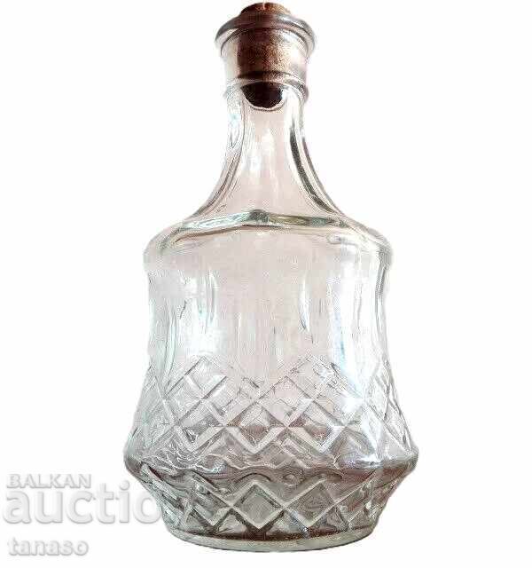 Carafă veche din sticlă transparentă cu dop – 22 cm Carafă veche din sticlă transparentă cu dop – 22 cm