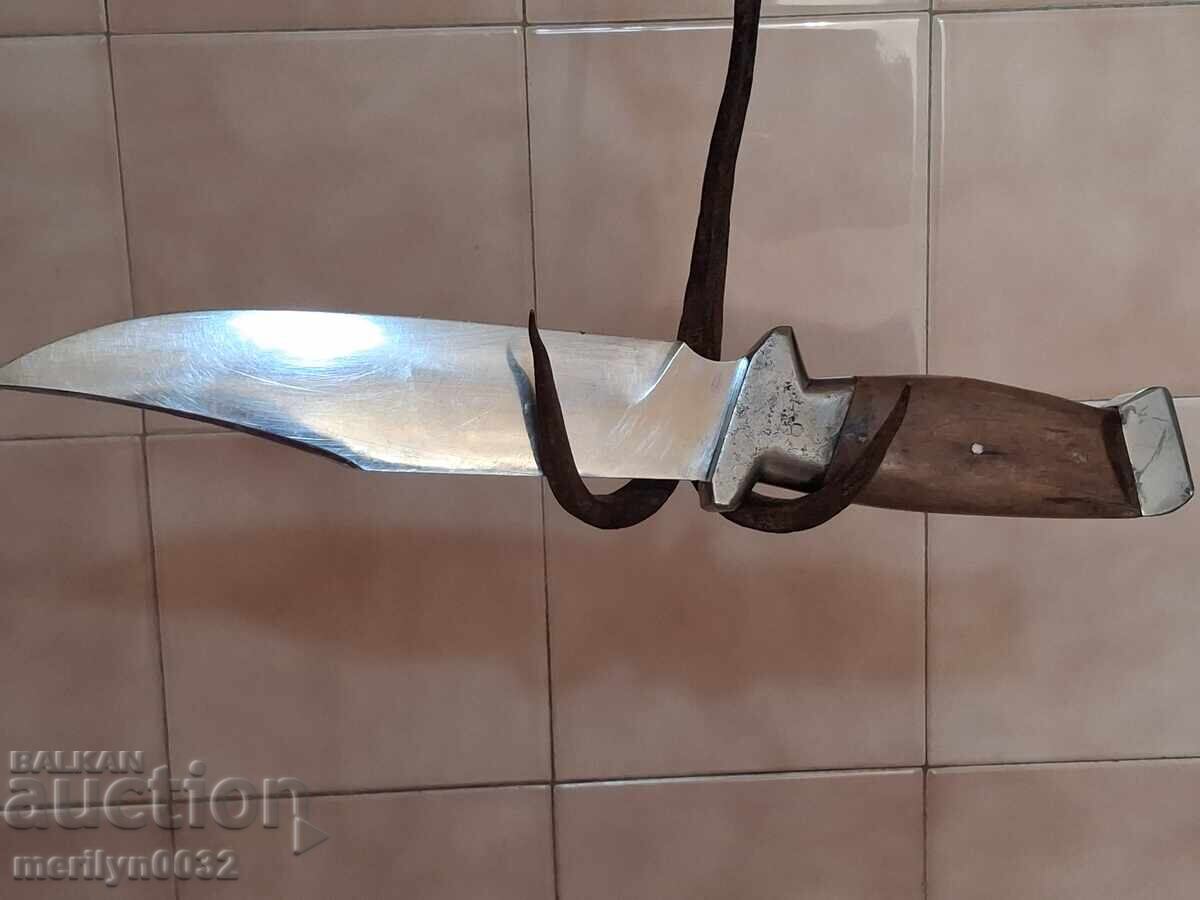 Delivery of Tourist knife with sheath Delivery of Tourist knife with sheath