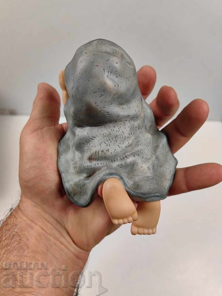 GOEBEL ГЬОБЕЛ КОЛЕКЦИОНЕРСКА ПОРЦЕЛАНОВА ФИГУРКА МАРКИРАНА - 6 GOEBEL ГЬОБЕЛ КОЛЕКЦИОНЕРСКА ПОРЦЕЛАНОВА ФИГУРКА МАРКИРАНА - 6