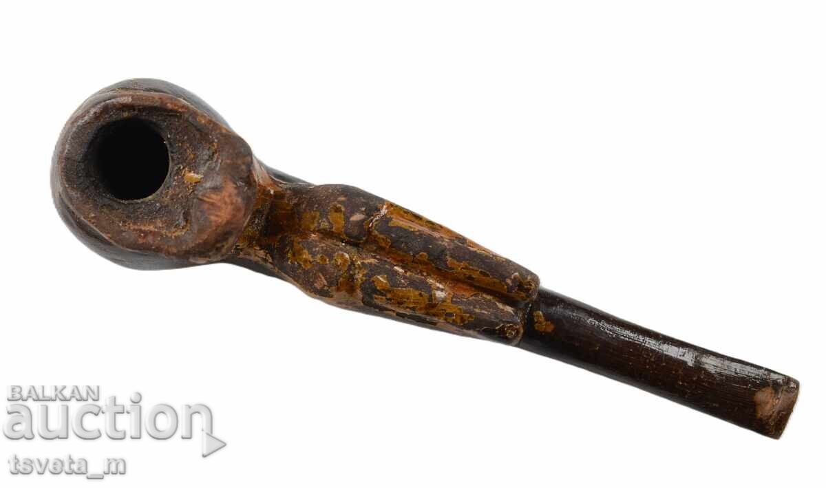 Pipă veche din lemn cu sculptură manuală