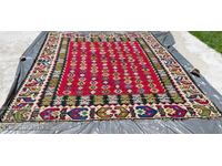 Чипровски килим 350х300 см