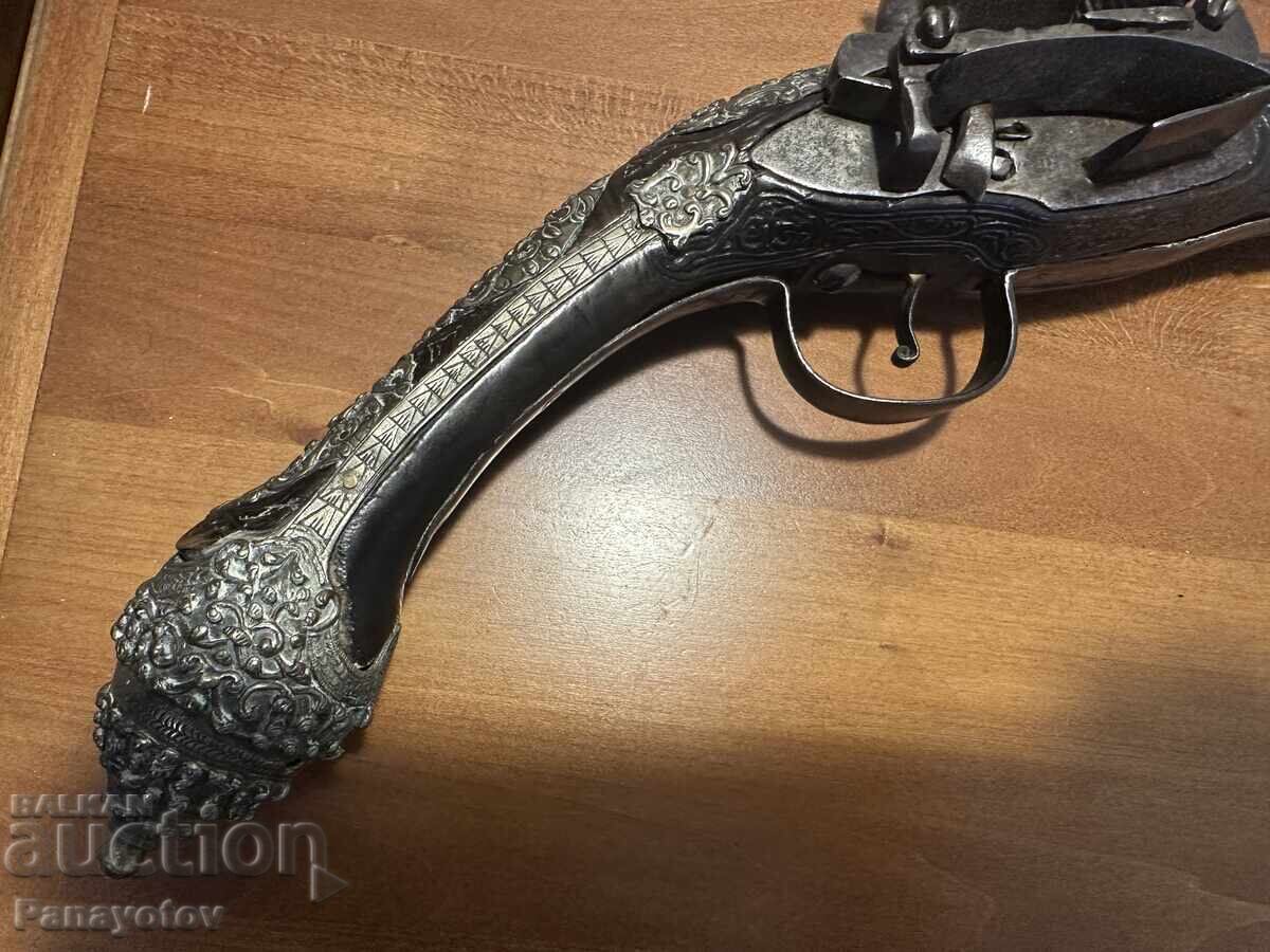 PISTOL LIGHTER FLINT CAPS SILVER CORAL NIELLO with price € 1999.00 | 3909.72 BGN