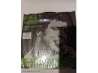 disc mic Tom Jones – Daughter Of Darkness
