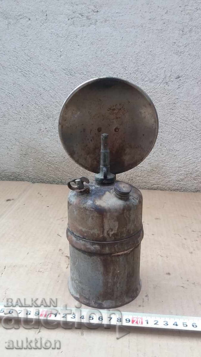 LAMPĂ CU CARBURĂ - EXCELENTĂ cu preț € 12.99 | 25.41 BGN LAMPĂ CU CARBURĂ - EXCELENTĂ cu preț € 12.99 | 25.41 BGN
