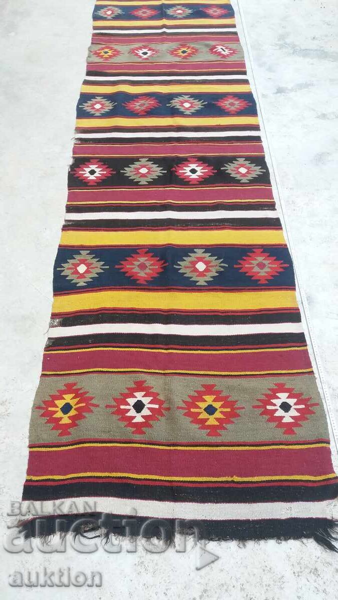 COVOR MARE CHIPROVSKI 360 CM cu preț € 19.99 | 39.10 BGN