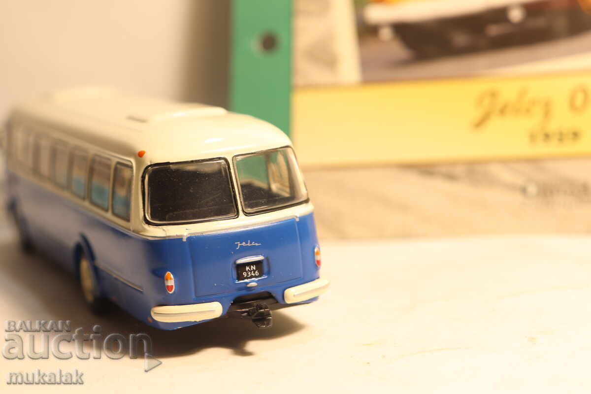 1/72 JELCZ 043 SKODA BUS LEGENDARY BUSES MODEL - 6