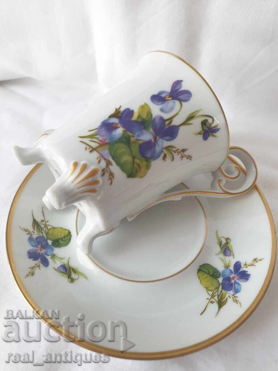 Delivery of Porcelain set with gold plating Delivery of Porcelain set with gold plating