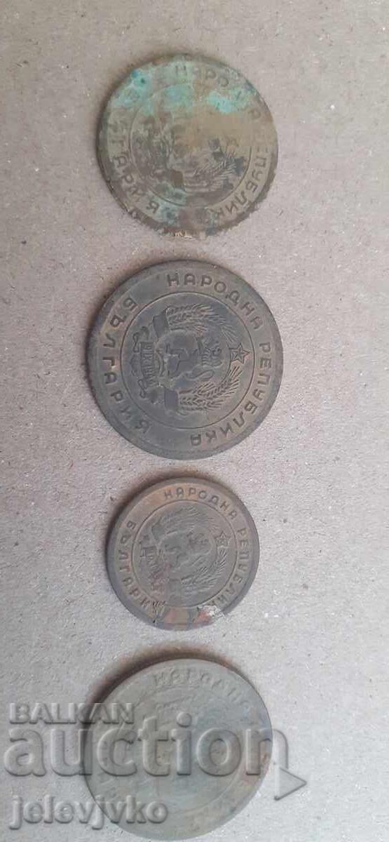 Лот 1951 с цена 10.00 €