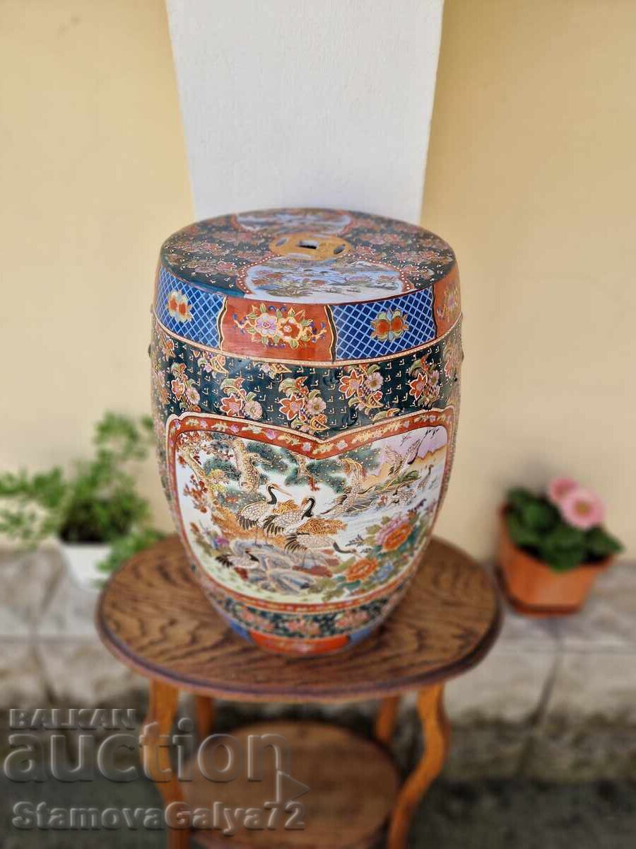 Rare unique Chinese porcelain garden stool Sats