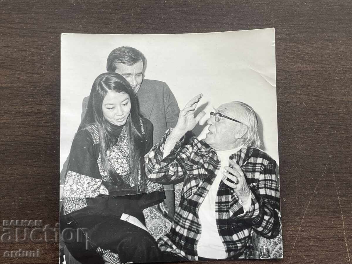 5869 Bulgaria foto Dechko Uzunov Lyubomir Levchev Sun Huai Kui