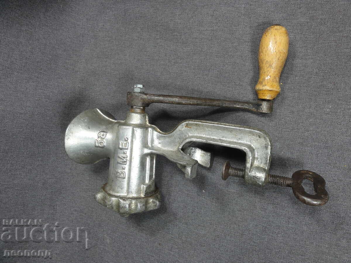 BZC VINTAGE RETRO MEAT GRINDER MEAT MINCER B.M.E. 5 - 5