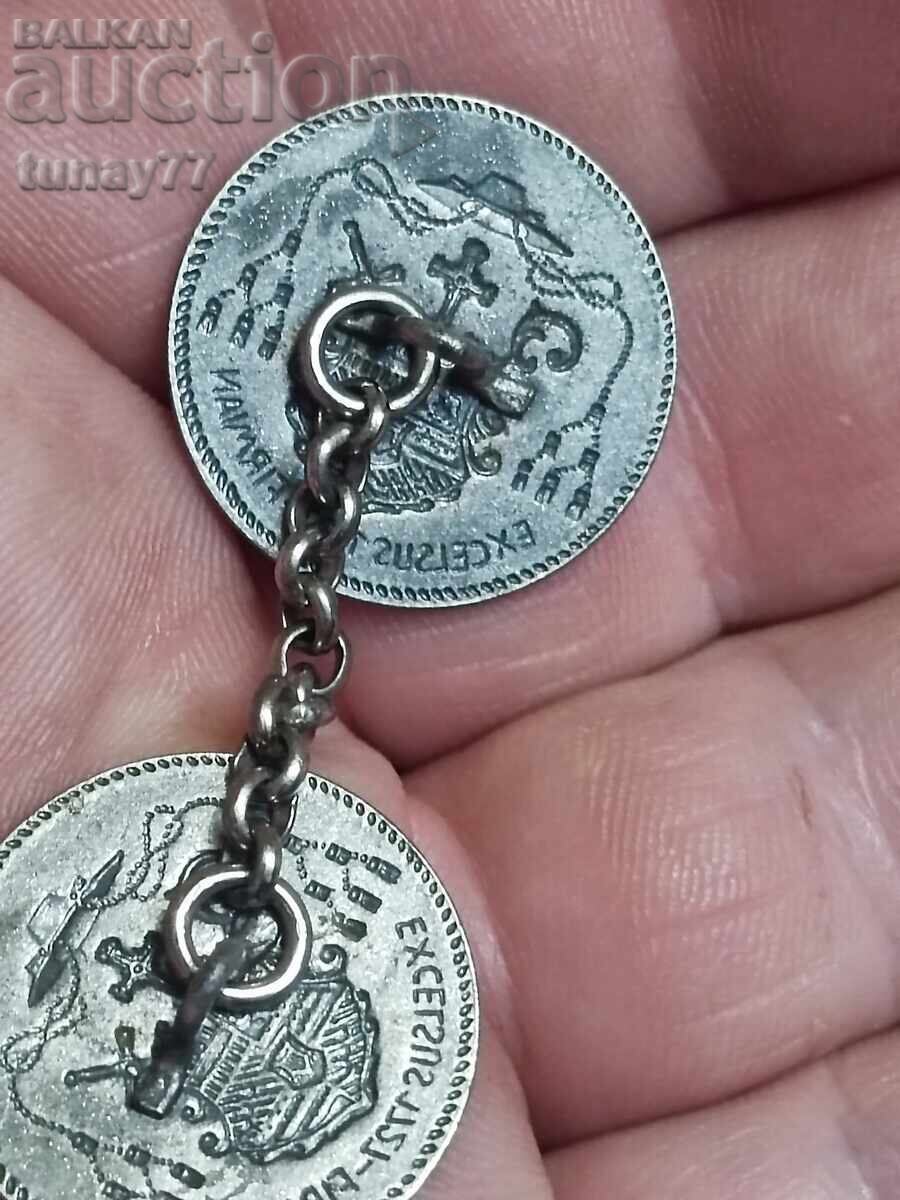 Licitație Nasturi metalici vintage