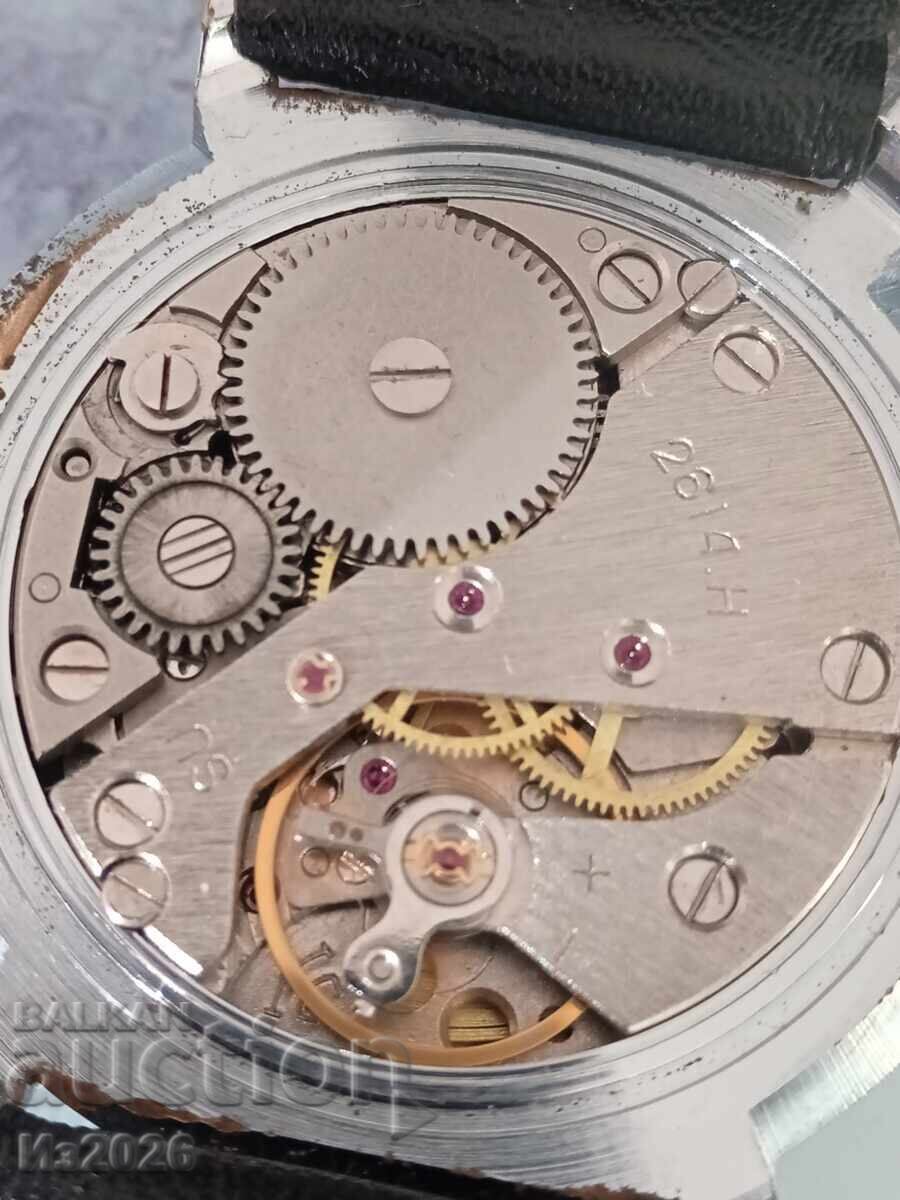 Ceas rusesc bărbătesc de mână RAKETA - 5 Ceas rusesc bărbătesc de mână RAKETA - 5